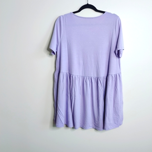 Zenana Premium Top in Lavender - Picture 2 of 3
